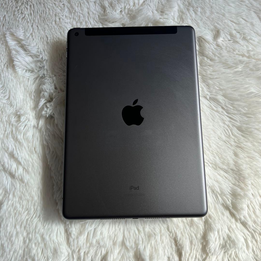【即購入OK】iPad 第8世代 セルラーモデル【極美品】 #115 【付属品】