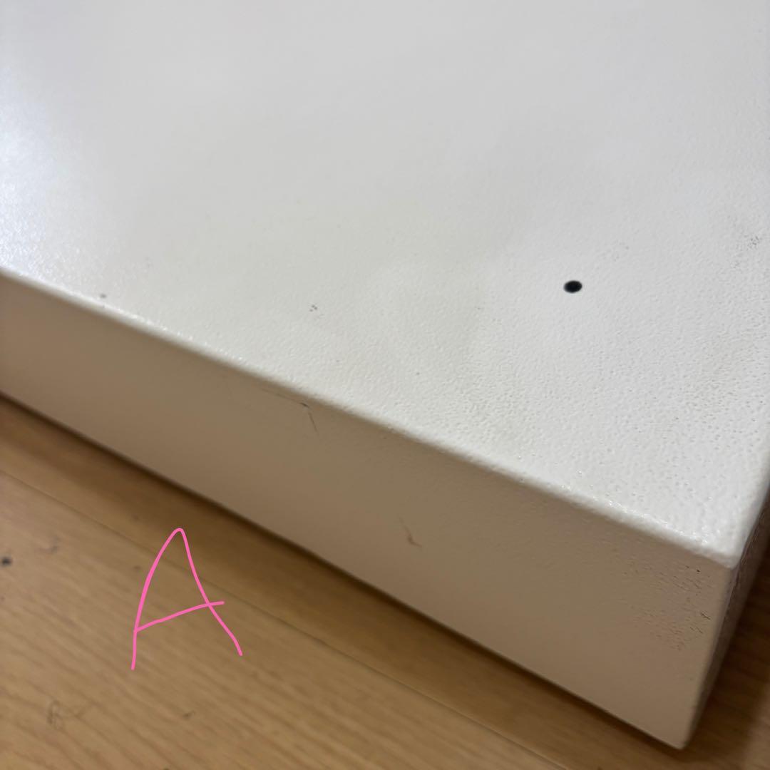 【n】ネイル　アイラッシュ　リクライニング　ソファ　チェア　ステージ